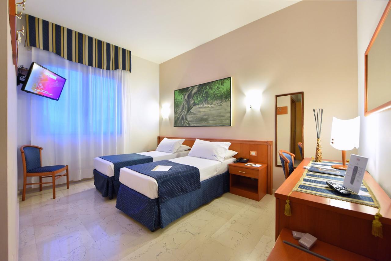 Hotel D'Altavilla Canosa di Puglia Εξωτερικό φωτογραφία