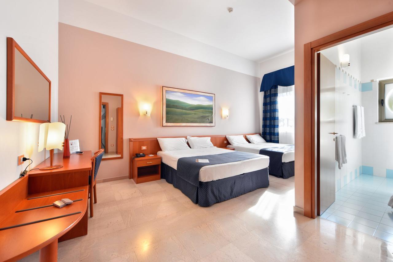 Hotel D'Altavilla Canosa di Puglia Εξωτερικό φωτογραφία